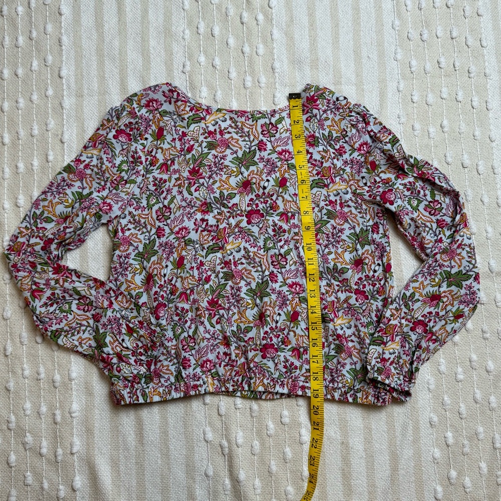 Loft Jungle Wrapped Back floral long sleeve cropped top size xs - Picture 5 of 12